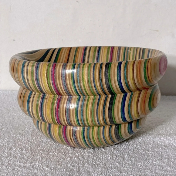 Adrian Martinus Recycled Skateboard  Wood Bowl - Picture 4 of 14